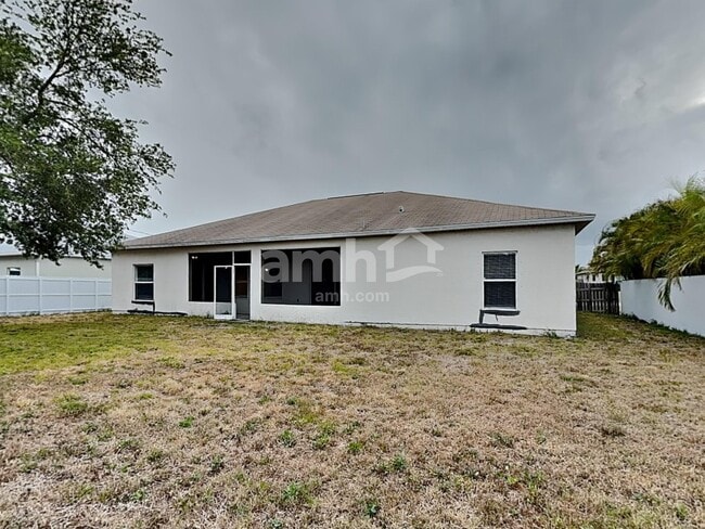 Building Photo - 3533 SW Viceroy St