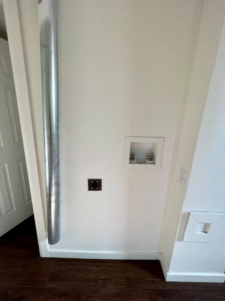 Building Photo - Updated Single Family Home!