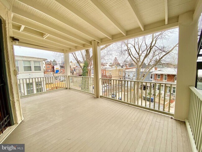 Building Photo - 140 Bryant St NW