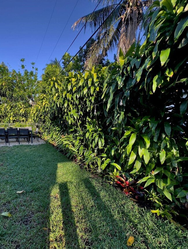 Building Photo - 270 NW 109th St