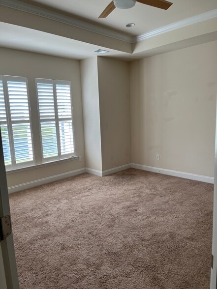 Building Photo - 6490 Green Fennel Ave SW