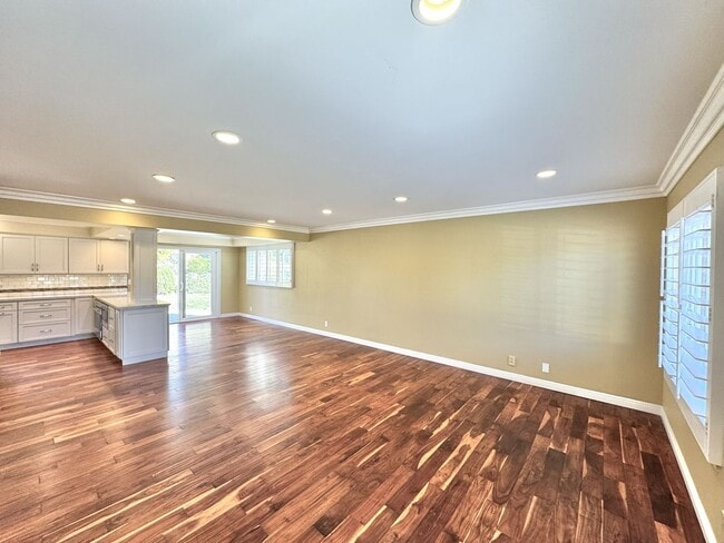 Building Photo - Prestigious Home In Beautiful Del Cerro ~ 5 Bedroom / 3 Bathroom House!!!