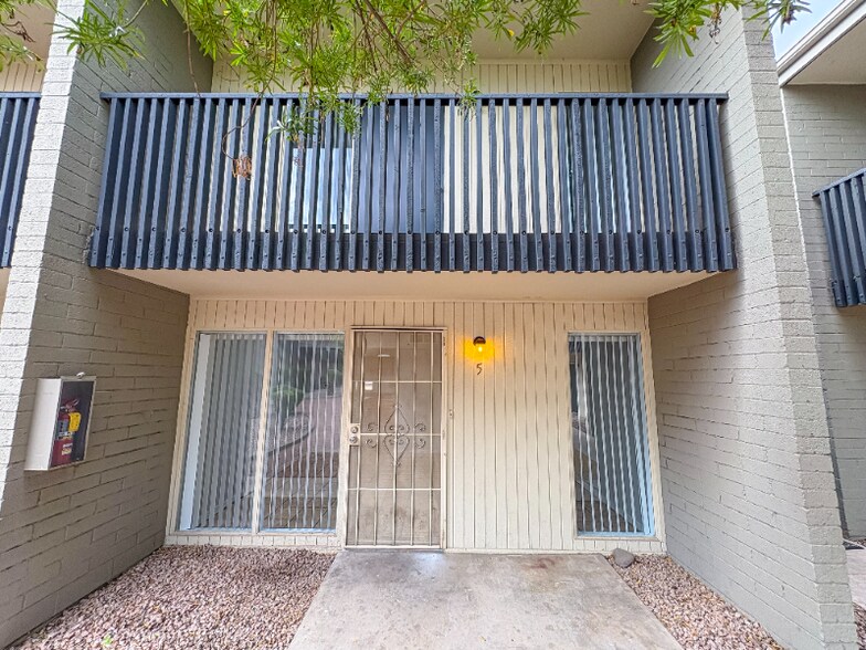 Building Photo - 6802 N 17th Ave