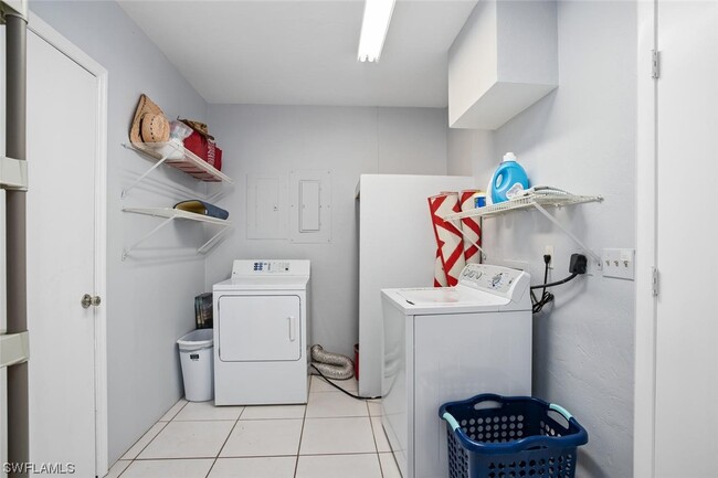 Building Photo - 779 98th Ave N