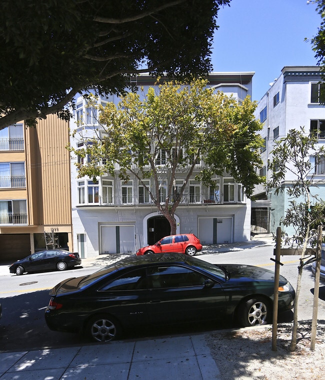 Building Photo - 1646 Sutter St
