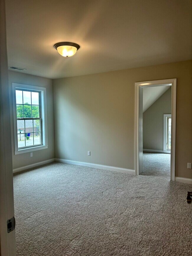 Building Photo - 2737 Sullivans Trce