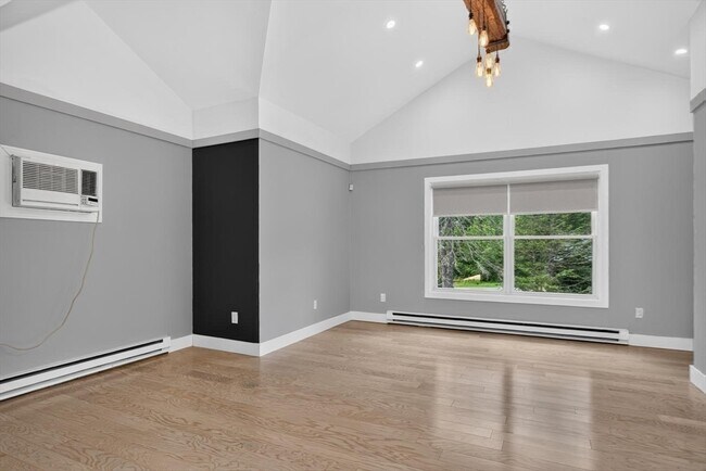 Building Photo - 108 Fay Rd