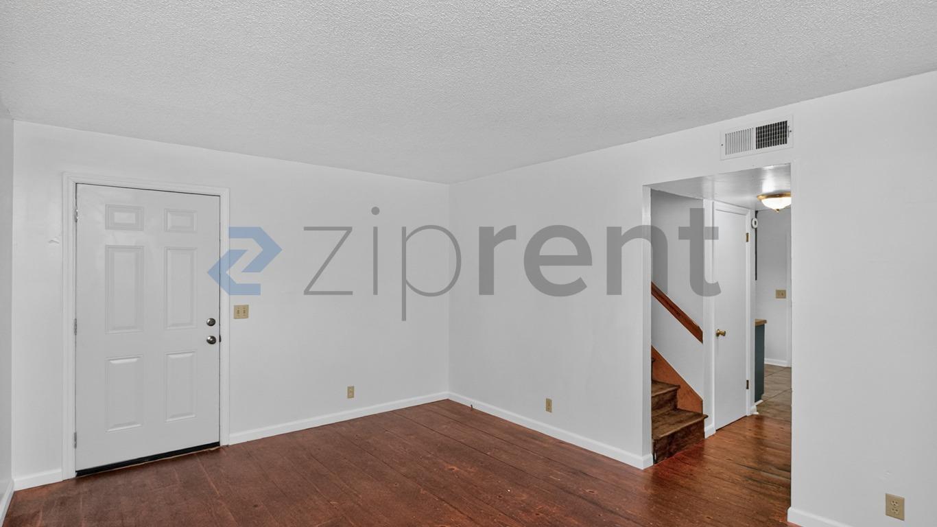Building Photo - 628 Netherlands Dr