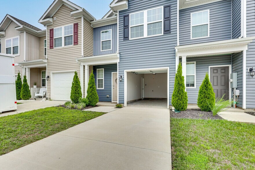 Building Photo - 148 Baker Dr