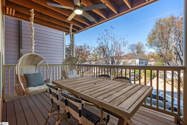 Building Photo - 7 Hamilton Ave