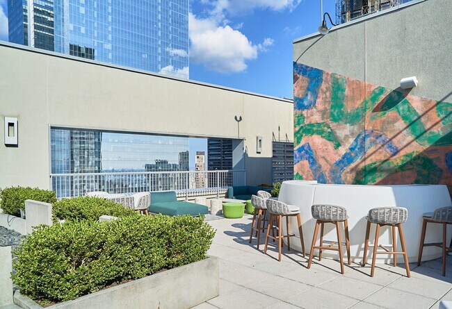 Building Photo - 76 Trinity Pl