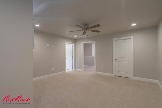 Building Photo - Welcome to Your Dream Home!