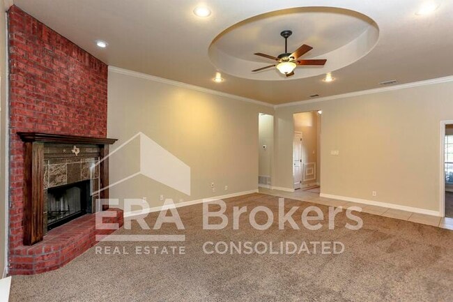 Building Photo - 2013 Drawbridge Dr