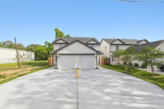 Building Photo - 6138 Brookfield Dr