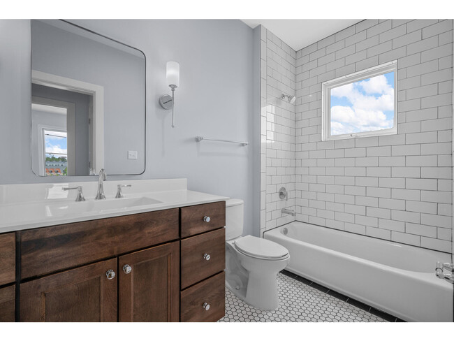 Hall -Full Bath - 2245 Hickory St