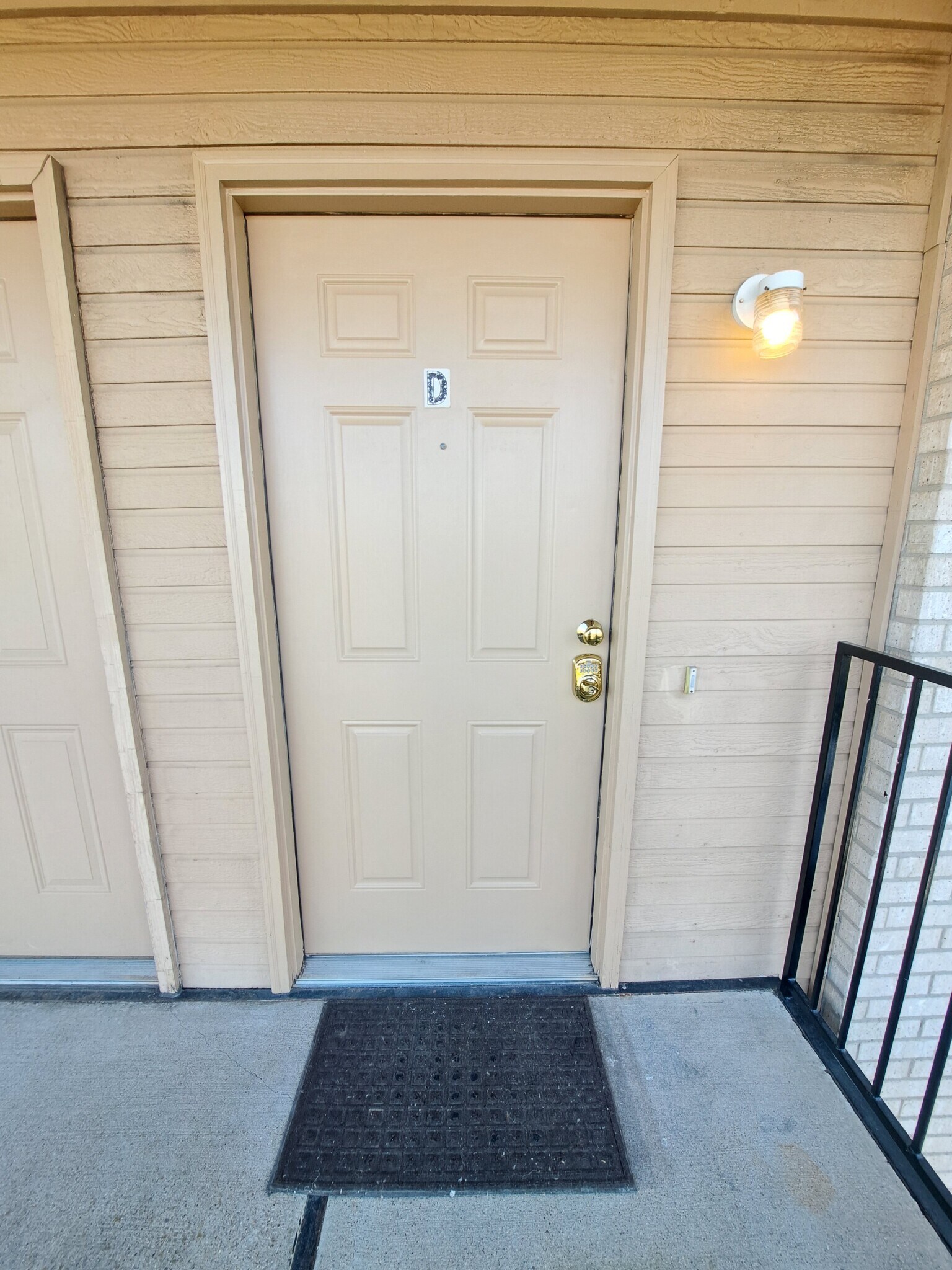 Building Photo - 5706 Greengate Dr