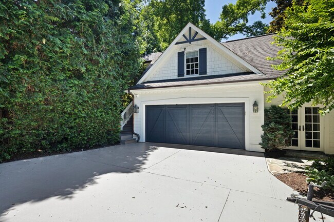 Building Photo - 1358 Briarcliff Rd NE