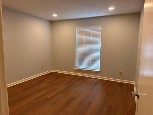 Building Photo - 10650 Steppington Dr