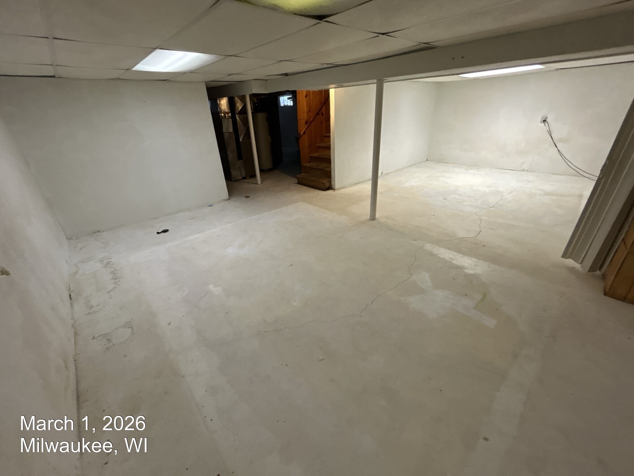 Building Photo - 7335 W Hampton Ave