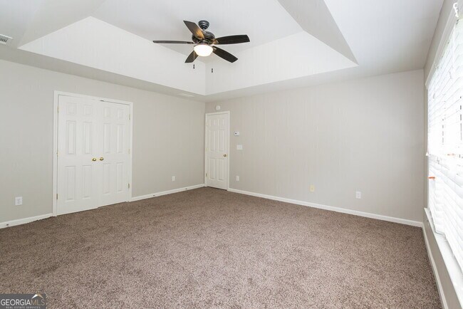 Building Photo - 3304 Spindletop Dr NW