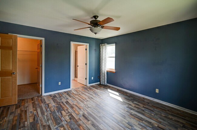 Building Photo - 1398 Prairie Rose Dr