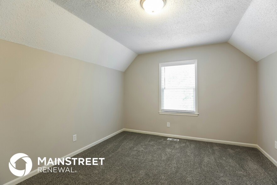 Building Photo - 1539 Dartmouth Dr