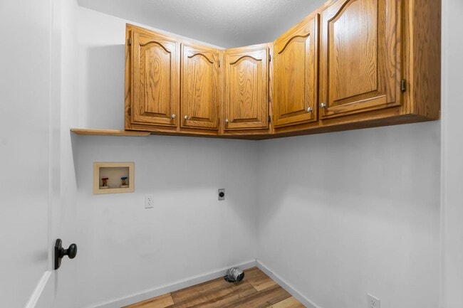 Building Photo - House In Jackson
