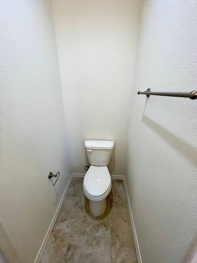 Building Photo - New 2024 Built 3 Bedroom Home with Beautif...