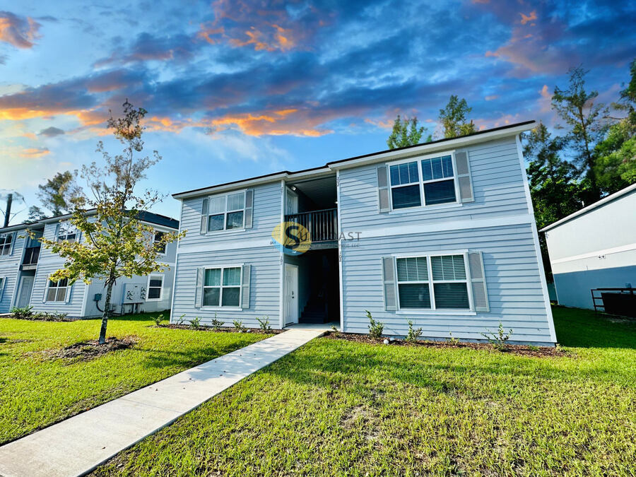 Building Photo - 6462 Sweetbay Ln