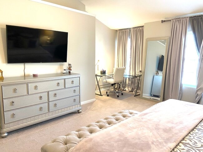 Building Photo - 13027 Rothe House Rd