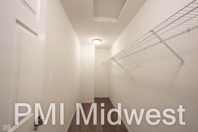 Building Photo - 18058 Cristin Way