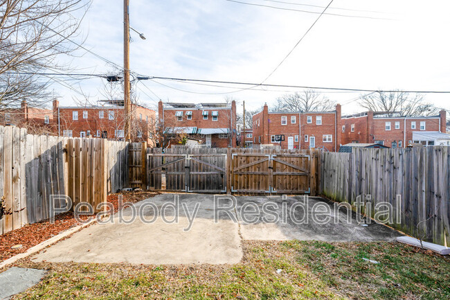 Building Photo - 127 47th St NE