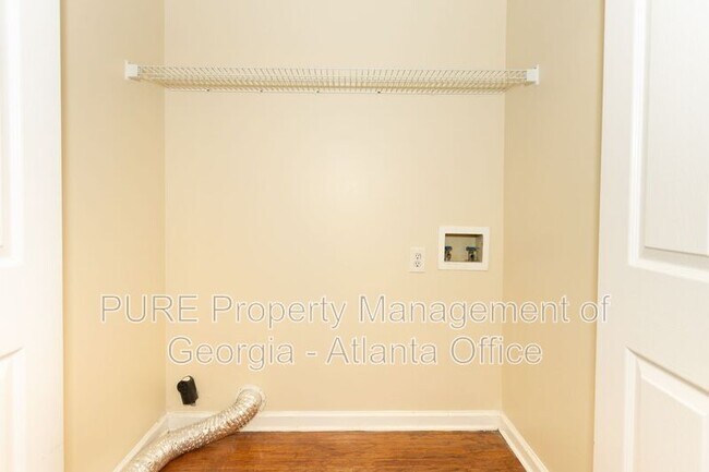 Building Photo - 50 Indian Springs Dr NE