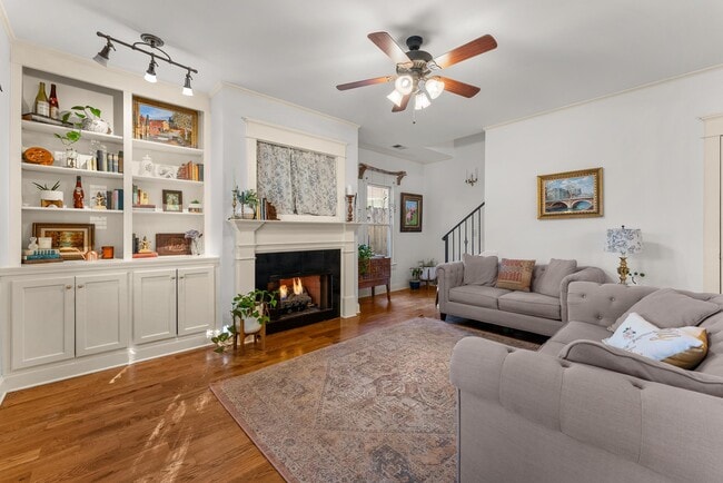 Building Photo - 1044 S Rembert St