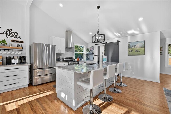 Building Photo - 1324 Ace Mcmillian Rd