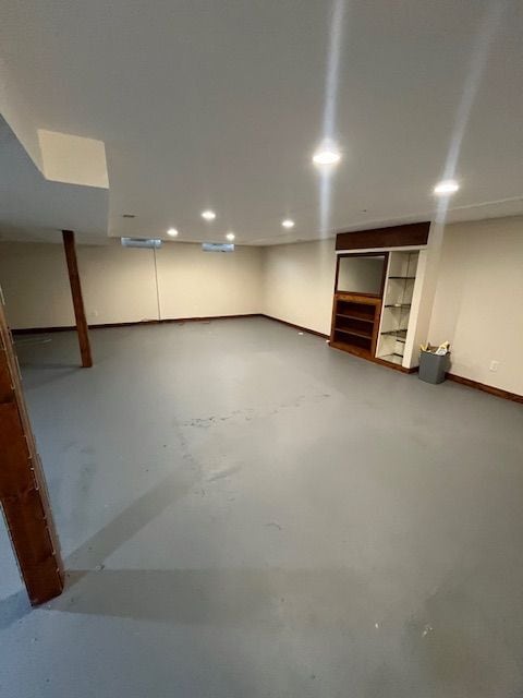 Building Photo - 27030 Berkshire Dr