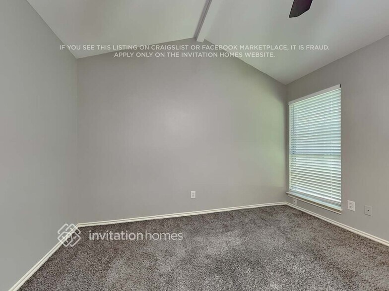 Building Photo - 159 Summerhill Dr