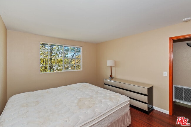 Building Photo - 28665 Zion Dr