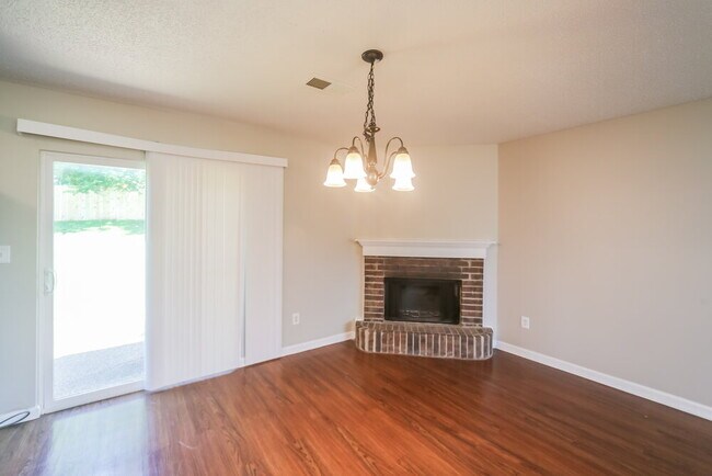 Building Photo - 10108 Nolton Cir