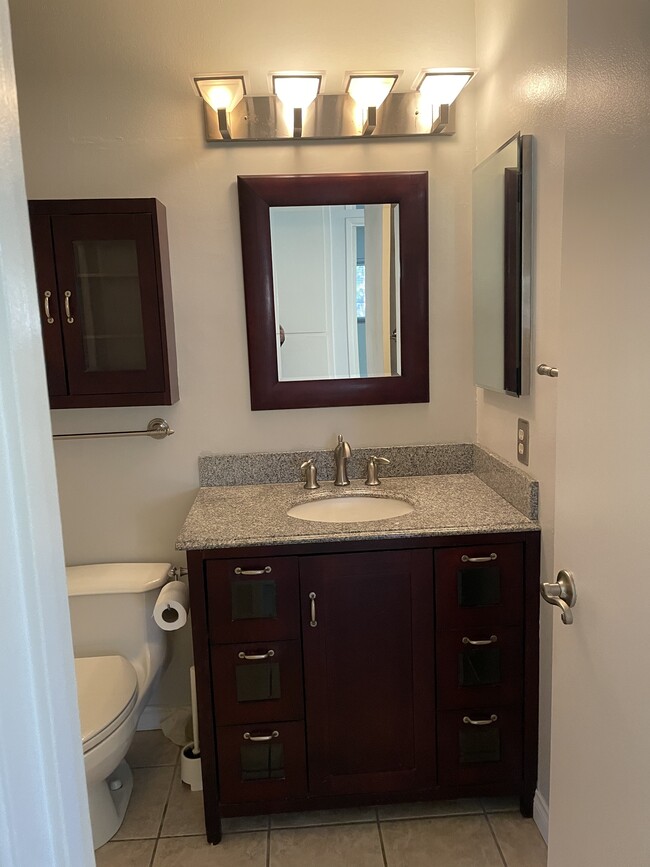 Upstairs bathroom - 4071 Liberty Canyon Rd