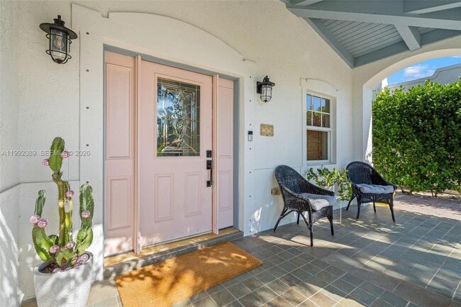 Building Photo - 375 Plymouth Rd