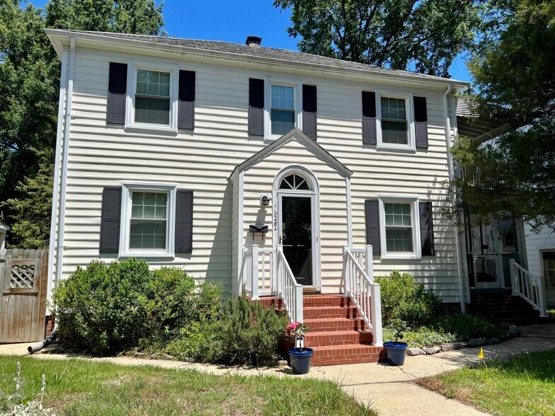 Building Photo - 1628 Nottoway Ave
