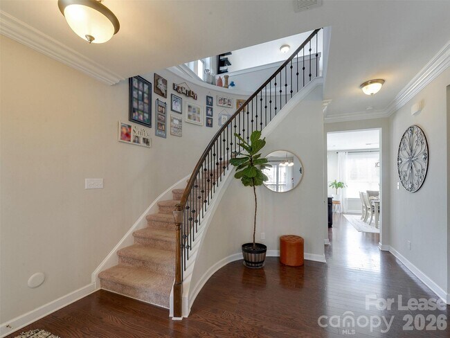 Building Photo - 7121 Toxaway Ln