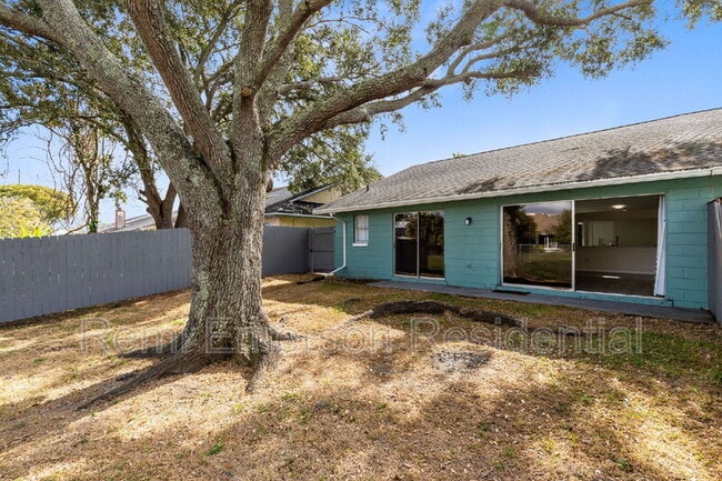 Building Photo - 7951 Merrimac Cove Dr