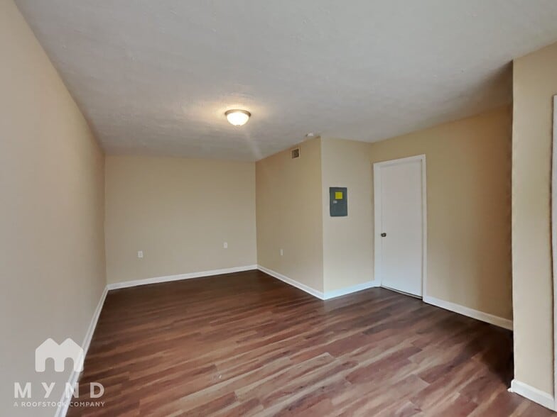 Building Photo - 1626 Sugar Downs Ct SE