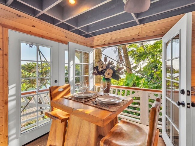 Building Photo - Oceanfront Estate: The Honolii Hale