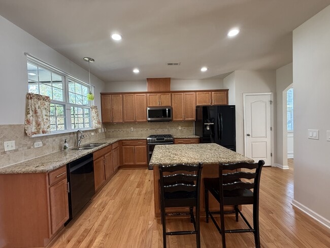 Building Photo - 505 Sweet Laurel Ln