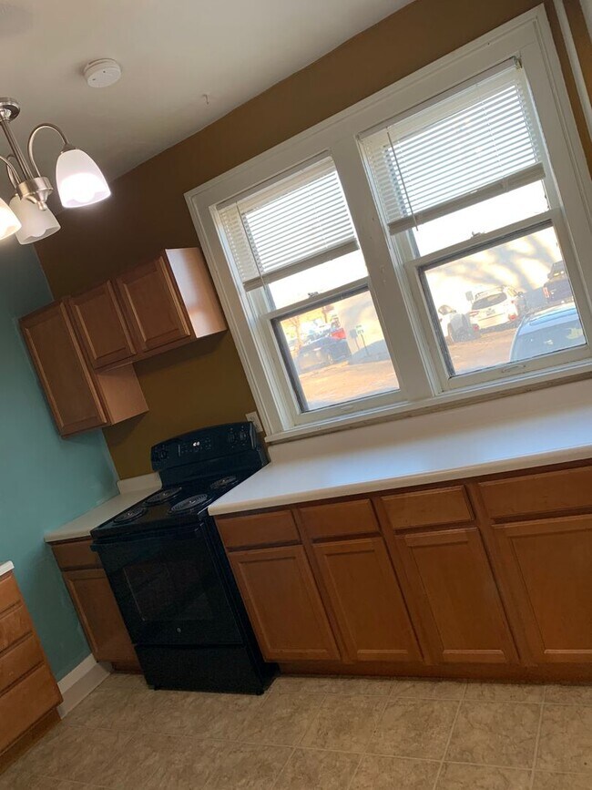 Building Photo - 111 8th St S