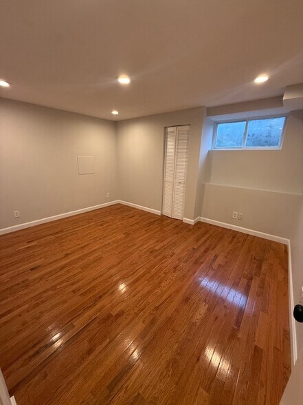 BR #1 - 52 Valley St