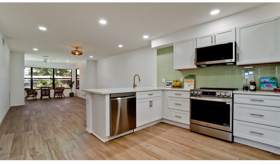 Building Photo - 4216 La Costa Cv
